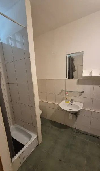 Štartovacie bývanie bez čakacích lehôt: Útulný 1-izbový byt na 2. poschodí (Komárno, Košická ul.) - Foto 4