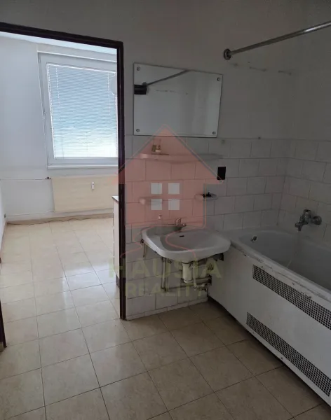 3 izbový byt na predaj na ulici M.R. Štefánika - Foto 4